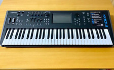 Clavier noir synthétiseur