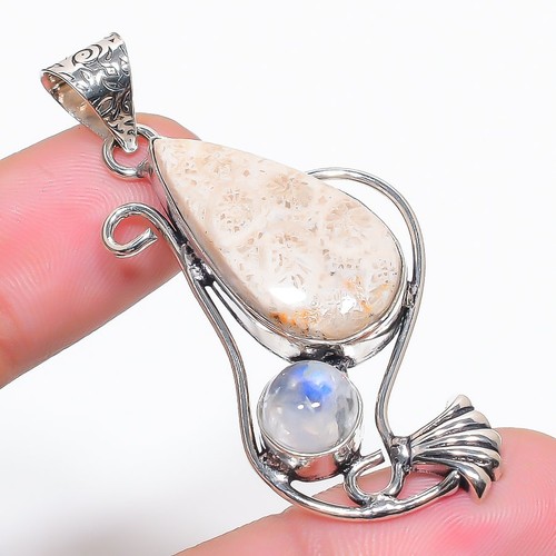 Pendentif pierre précieuse