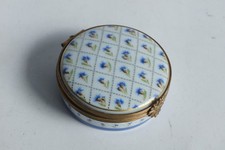Boite à pilule porcelaine