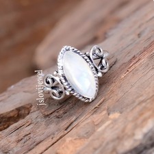 Bague artisanale en argent