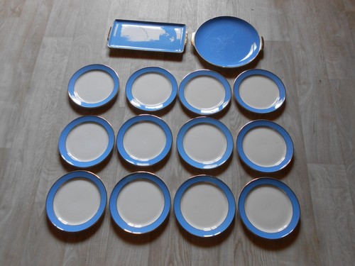 Plats assiettes à - plats,