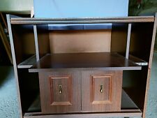 meuble tv bois sur roulettes