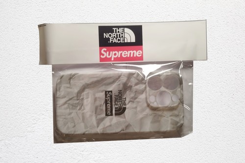 The north face supreme - north,