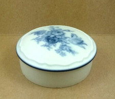 Limoges Le Roy Porcelaine Biscuit Boîte Ronde Avec Couvercle Ø 9 Cm