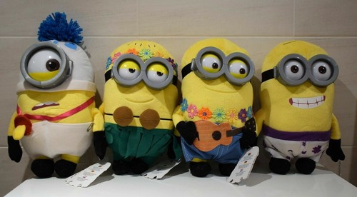 Grand minion peluche plage - peluche,