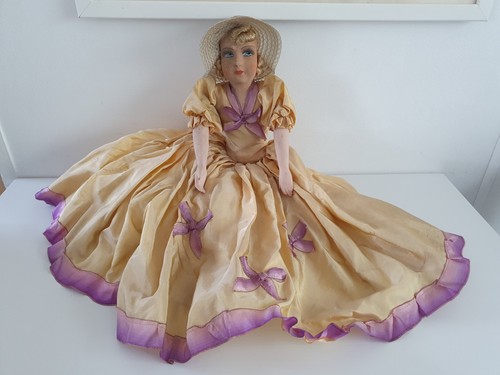 Poupée salon boudoir - poupée,