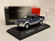 J-COLLECTION - NISSAN NAVARA PICK-UP 1997 BLEU 1:43