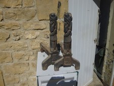 Ancienne paire de chenets en fonte Homme debout