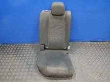 SIÈGES ARRIÈRE DROIT /