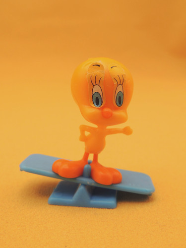 Kinder surprise bugs - kinder, bunny