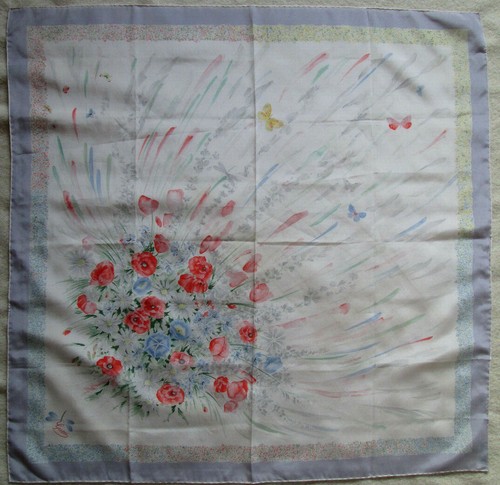 Superbe foulard gucci soie - gucci,