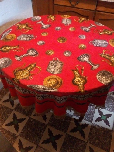 Nappe ronde ancienne vintage