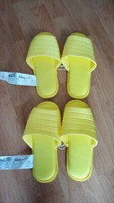 Lot neuf de 2 paires de mules Ikea