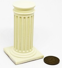 Maison de Poupées Piédestal