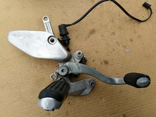 Platine cale pied avant - , droite
