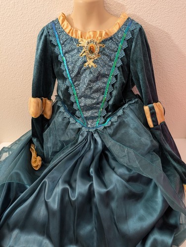 Disney store princess dress - disney,