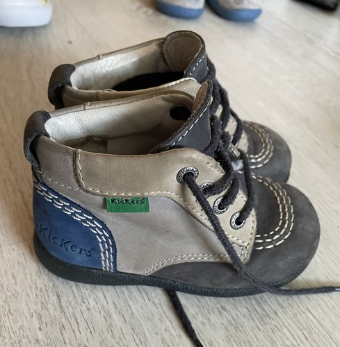 Chaussures bébé kickers - chaussures,