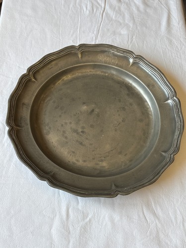 Ancien plat étain à - plat,