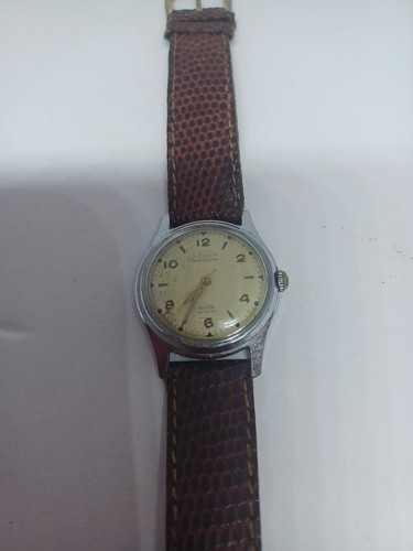 Ancienne montre mécanique - montre,