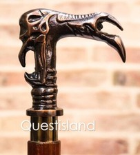 Canne Pliante Victorienne En Bois Avec Poignée En Tête D'Alien Antique