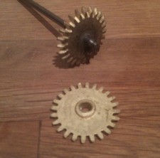 Grand pignon bronze d'arbre de transmission voitures JEP 7391 & 7392 de 32cm