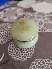 Coffret A Bijoux Vert Avec Motif Floral Sur Le Desssus