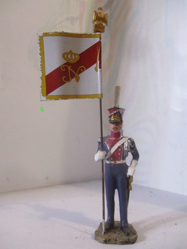 Hachette figurine 23 - 1/32,