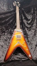 Guitare électrique DEAN V79