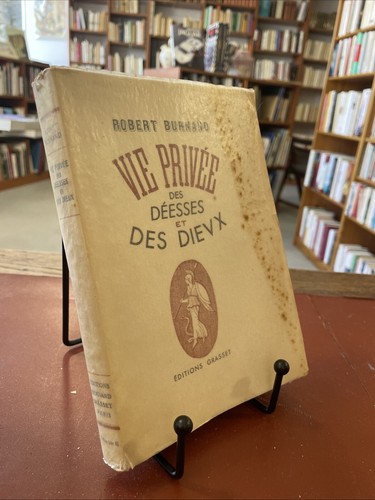 Vie privée des déesses - , et