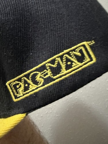 Pac man snapback hat black - pac-man,