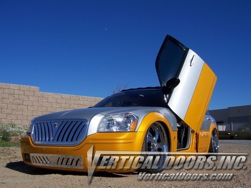 Dodge magnum 2004 2008 - dodge, bolt