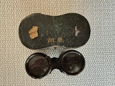 Jumelles anciennes de théâtre / d’opéra – métal noir et laiton