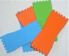 5 plioirs  en mousse