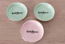 3 COUPELLES CENDRIERS publicitaires GRAND MARNIER. Moulin des loups 