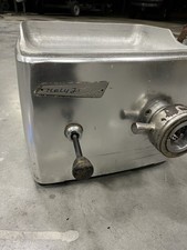 hachoir à viande électrique