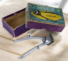 Ancienne tondeuse mécanique " ARNOLDI " avec sa boite  (M-542)