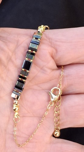 Bracelet fin chaîne dorée