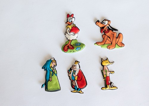 Lot figurines mousse - de,