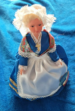 VINTAGE POUPEE FOLKLORIQUE DE