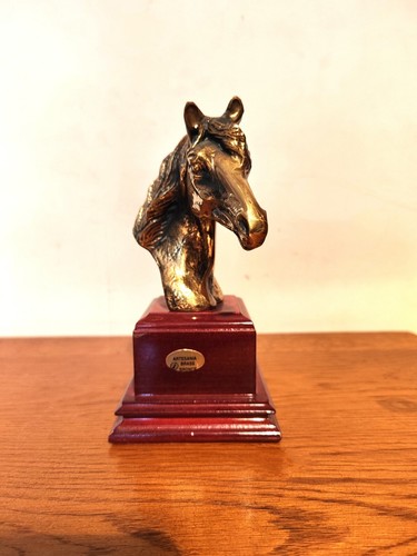 Buste cheval bronze - de,