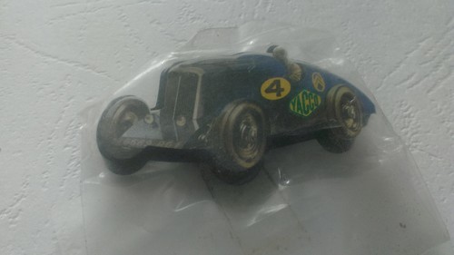 Magnet yacco citroen rosalie - citroen,