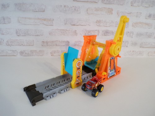 Circuit blaze les monstres - blaze,