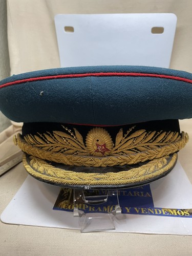 Casquette générale russe
