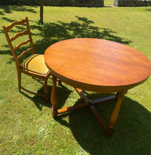 Table ronde avec rallonge et 6 chaises