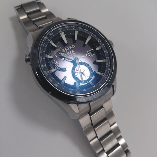 Montre solaire seiko - montre,