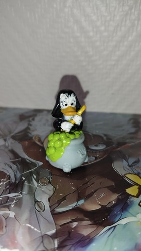 Figurine miss tick - figurine,
