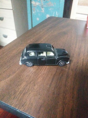 Vtg gorgi london taxi - gorgi,