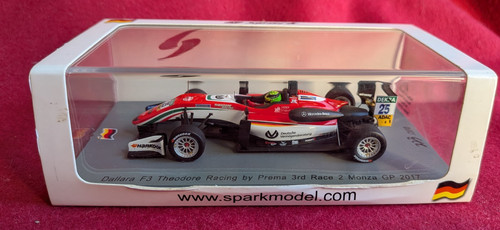 Spark dallara f3 - (minimax),