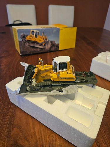 Liebherr bouteur 764 1 - pr, .1/50