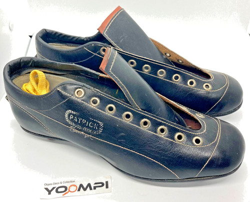 Objet ancien sport chaussures